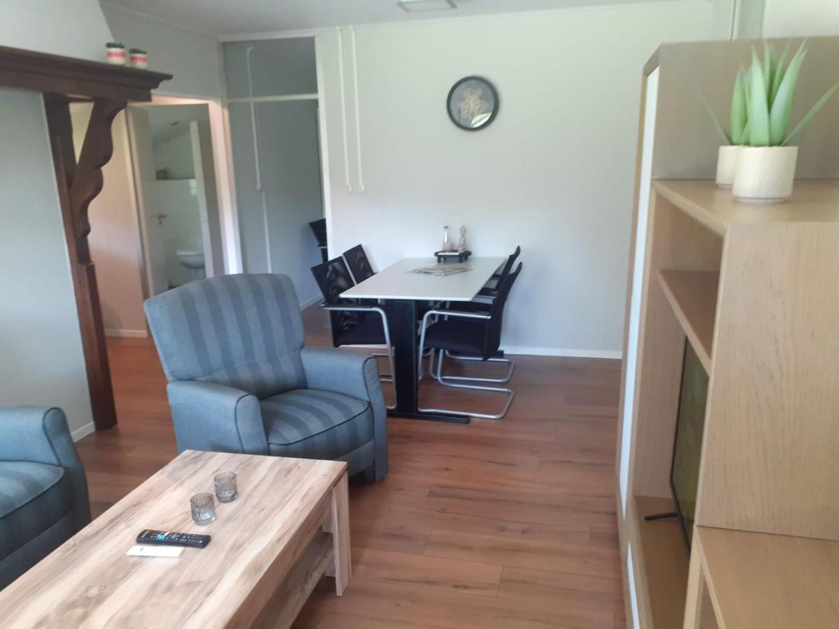Bungalow/Vakantiehuis Op Park Bavelds Dennen Денекамп Екстериор снимка