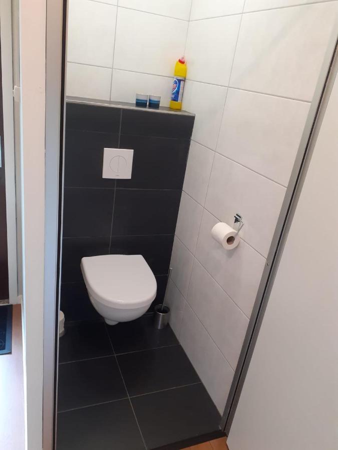 Bungalow/Vakantiehuis Op Park Bavelds Dennen Денекамп Екстериор снимка